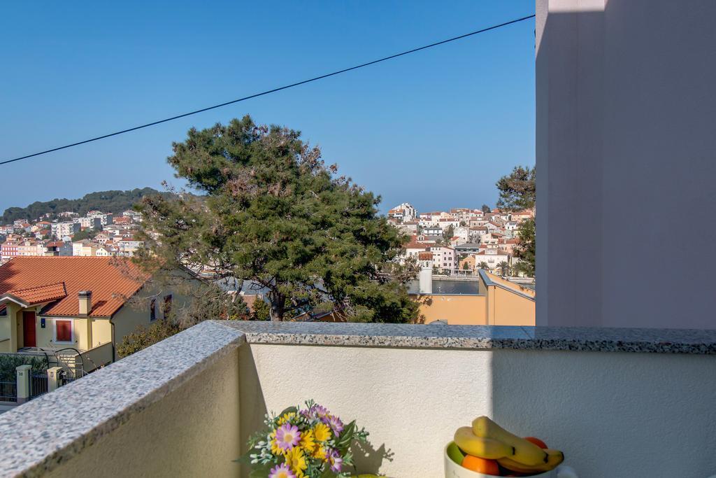 Apartment Senka Mali Lošinj Exterior foto