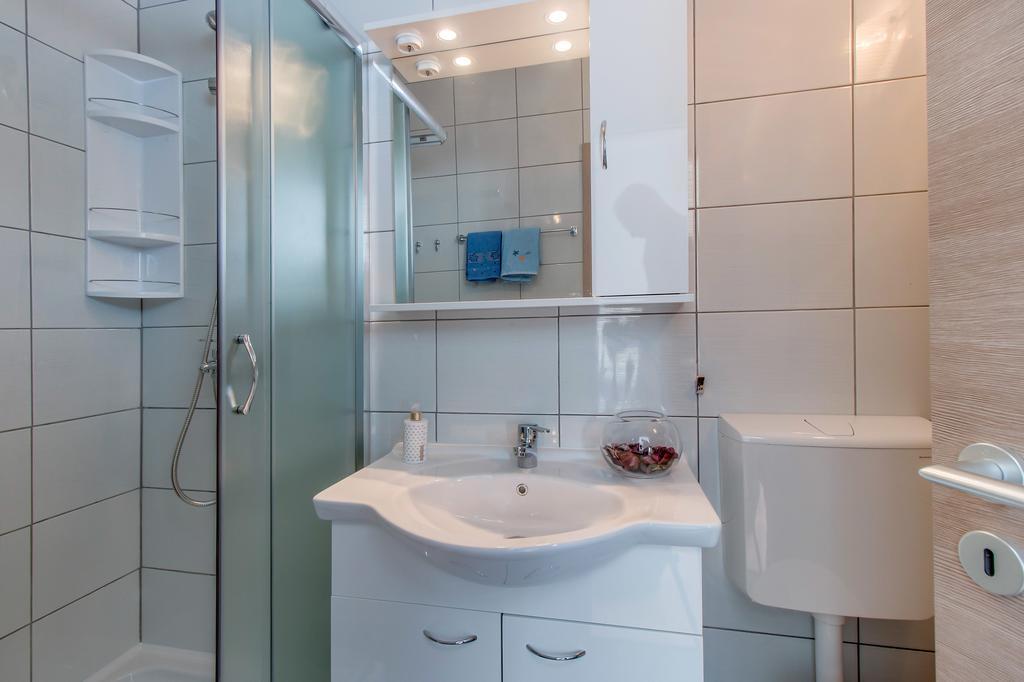 Apartment Senka Mali Lošinj Exterior foto