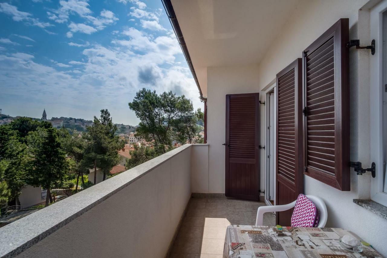Apartment Senka Mali Lošinj Exterior foto